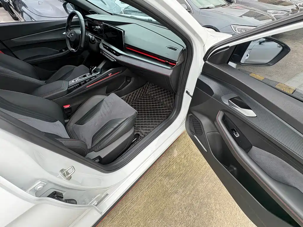 Geely Binrui — миниатюра 16