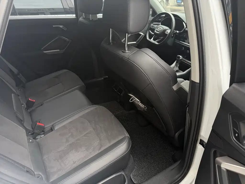 Audi Q3 — миниатюра 5