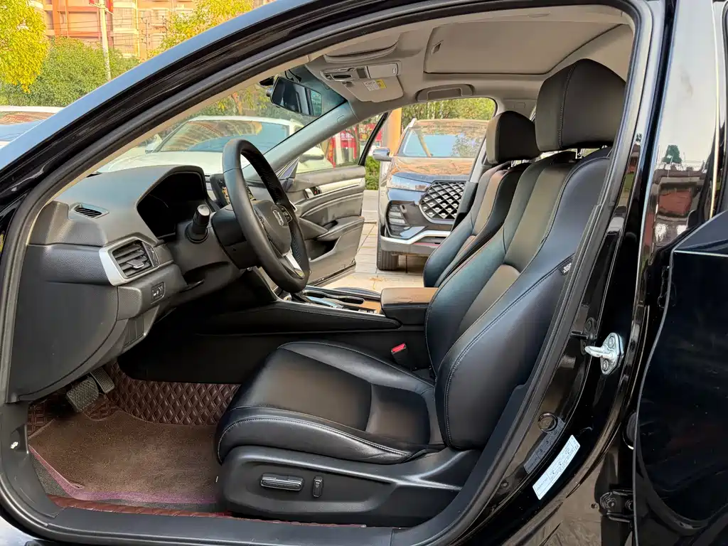 Honda Accord — миниатюра 4