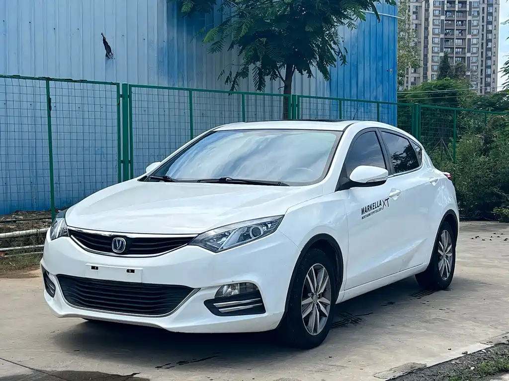 Купить Changan Eado XT