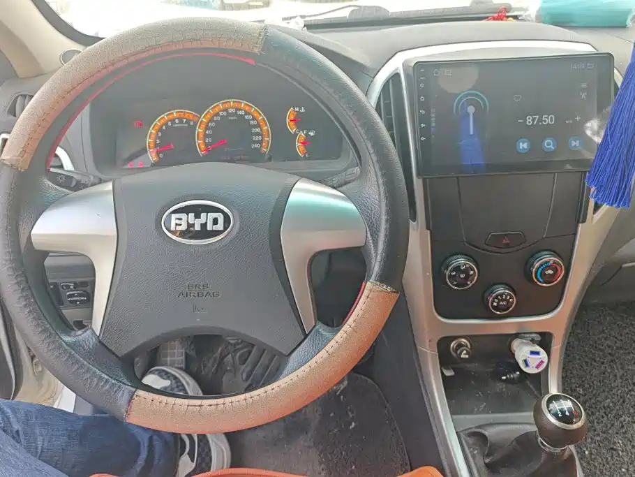 BYD F3 — миниатюра 12