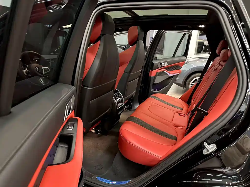 BMW X5 M — миниатюра 7