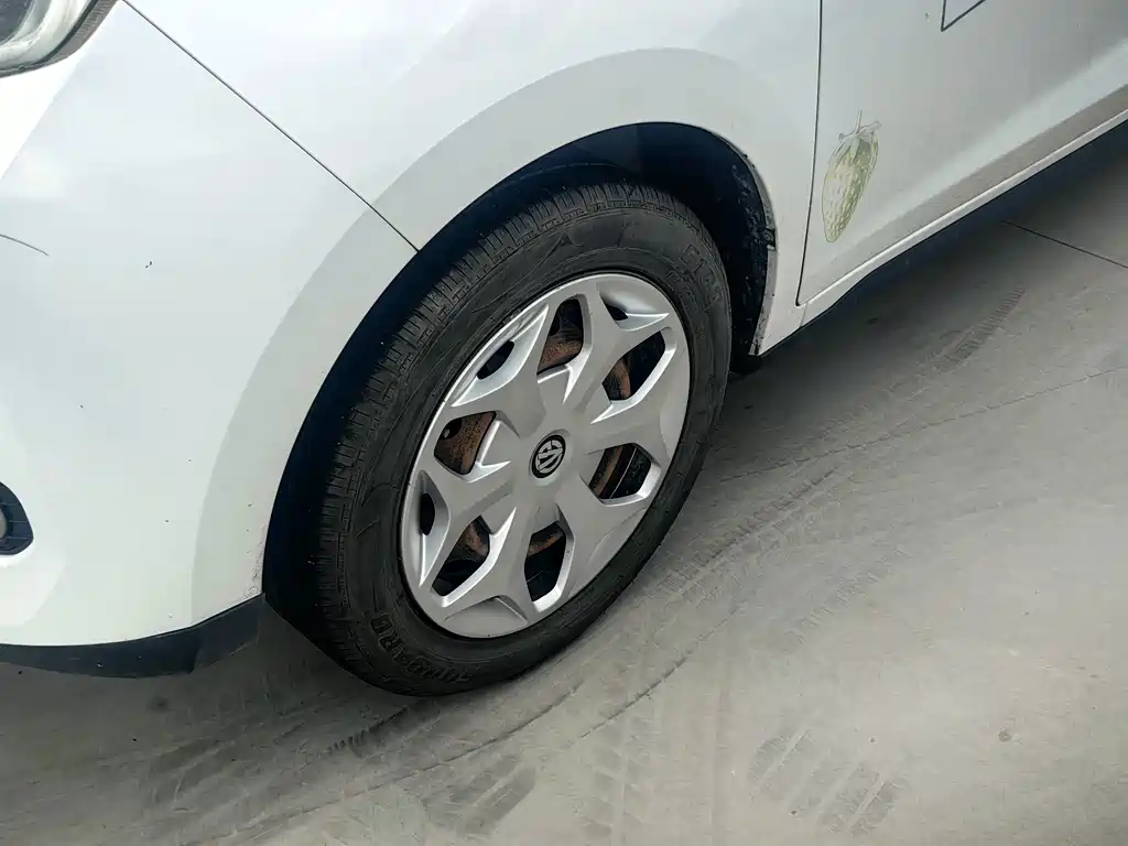 Dongfeng EV YOUNG Guang Xiaoxin — миниатюра 4