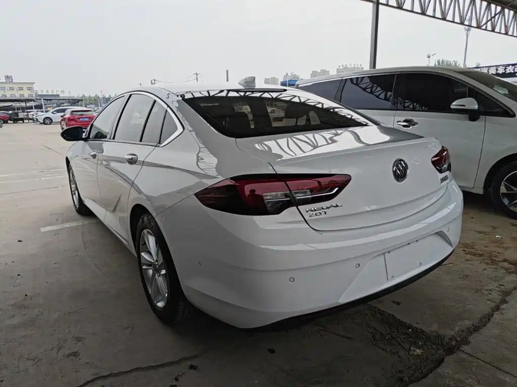 Buick Regal — миниатюра 5