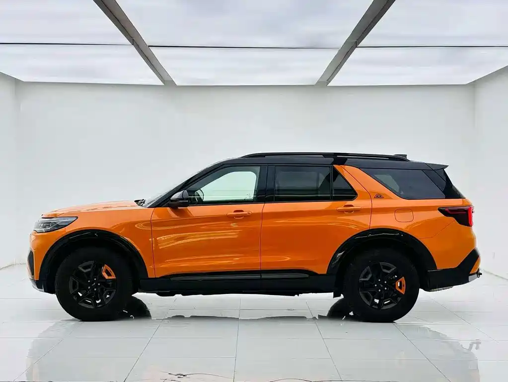 Ford Explorer — миниатюра 4