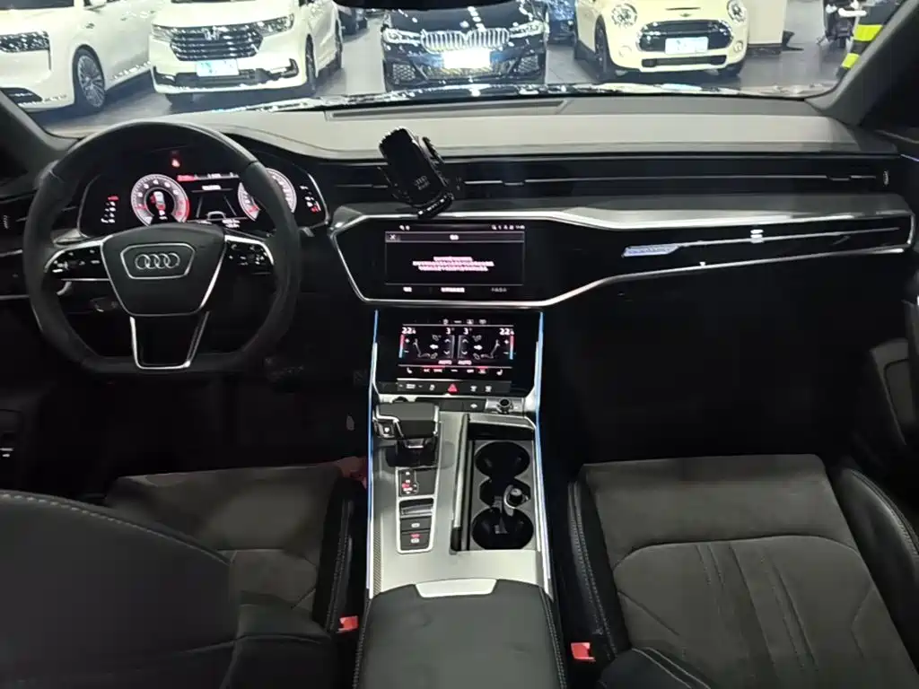 Audi A6L — миниатюра 10
