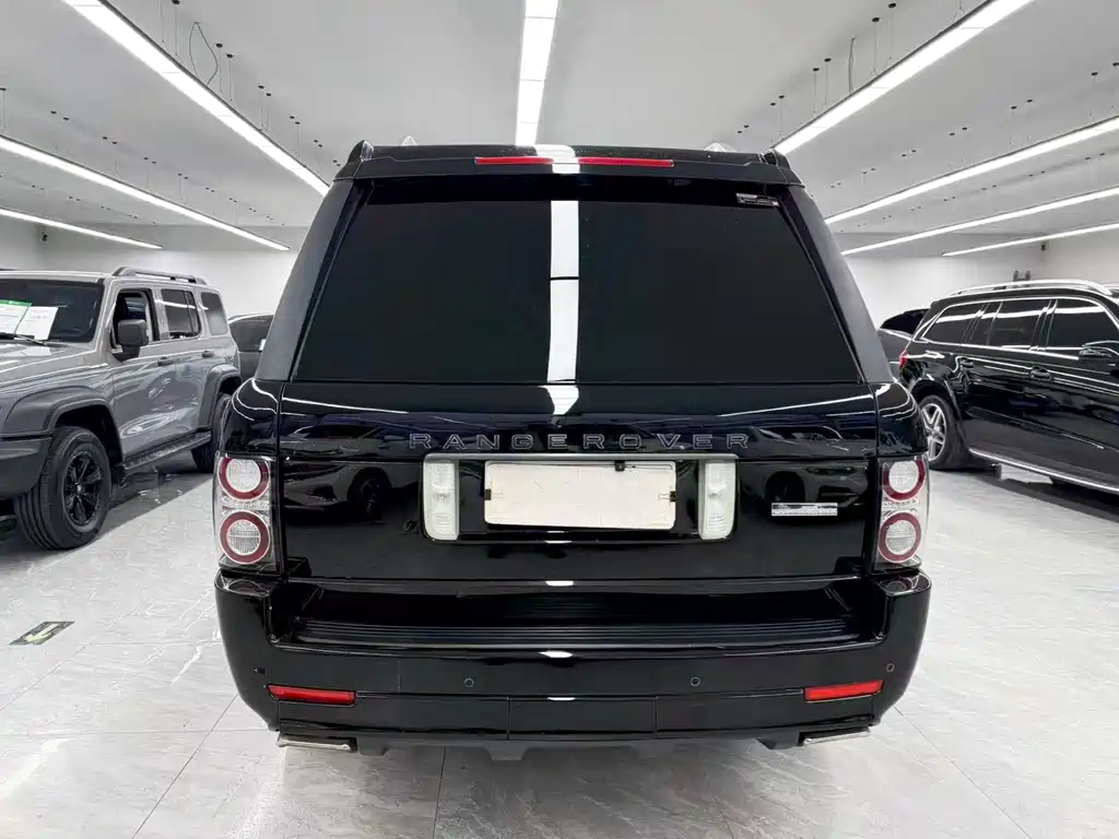 Land Rover Range Rover 2011 5.0T