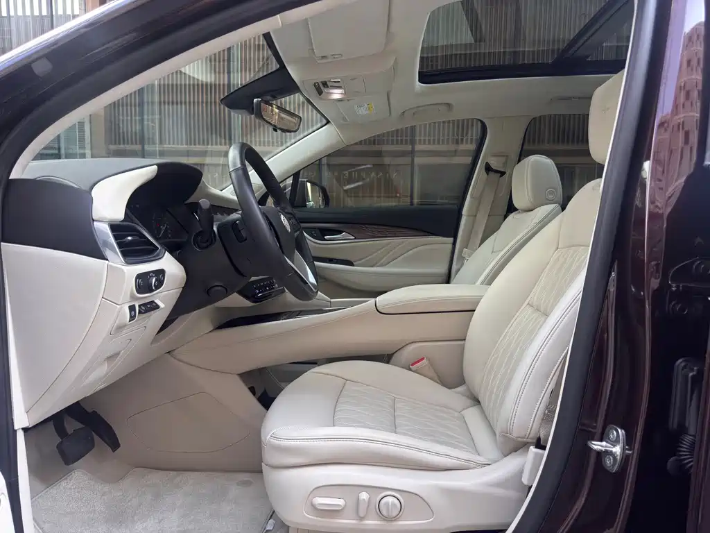 Buick Enclave — миниатюра 13
