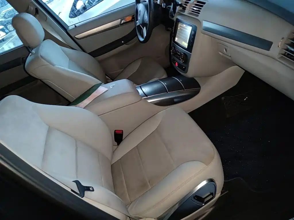 Mercedes-Benz R-Class — миниатюра 25