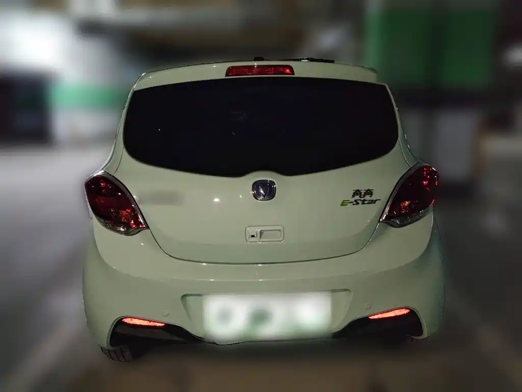 Changan Benben E-Star — миниатюра 5