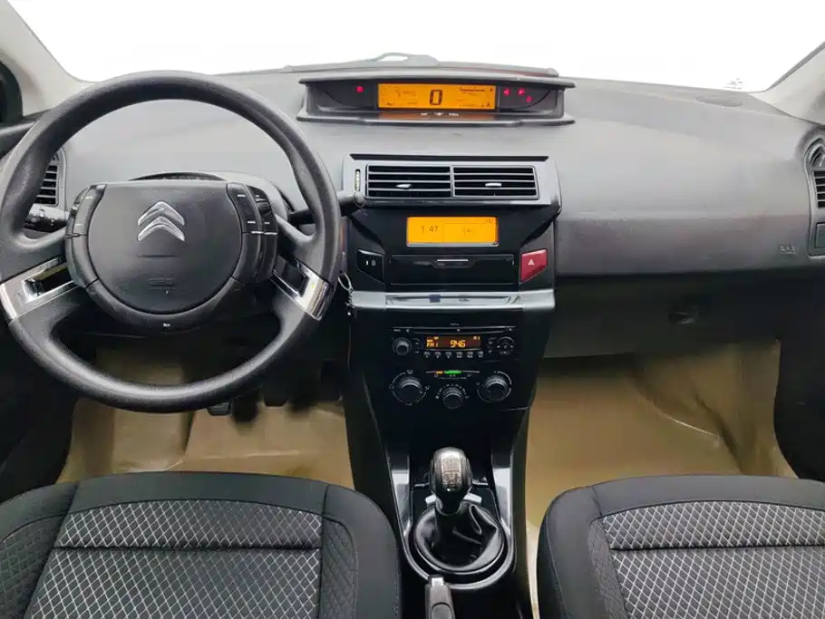 Citroen C-Quatre — миниатюра 12