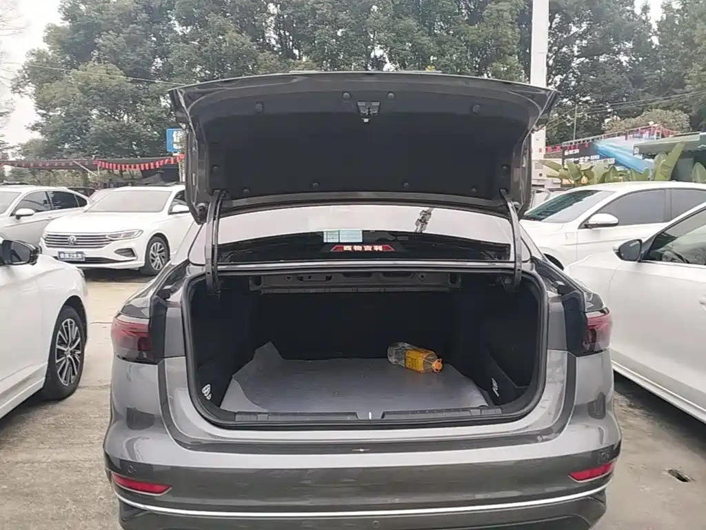 Geely Emgrand — миниатюра 19