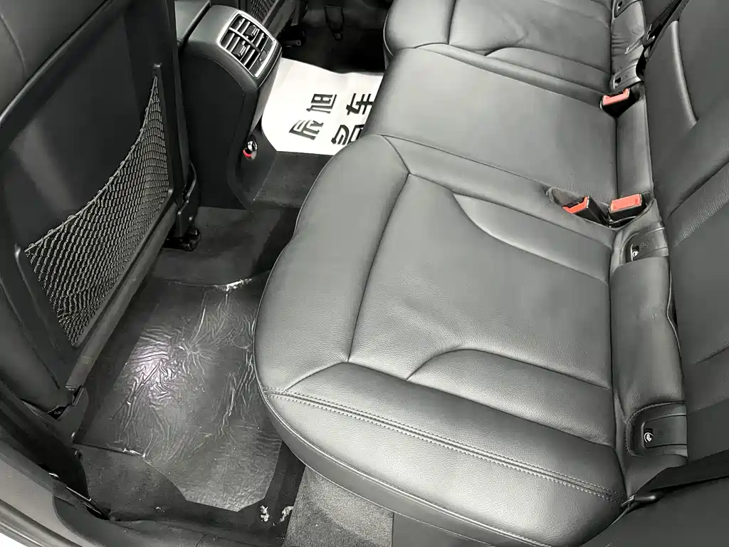 Audi Q3 — миниатюра 14