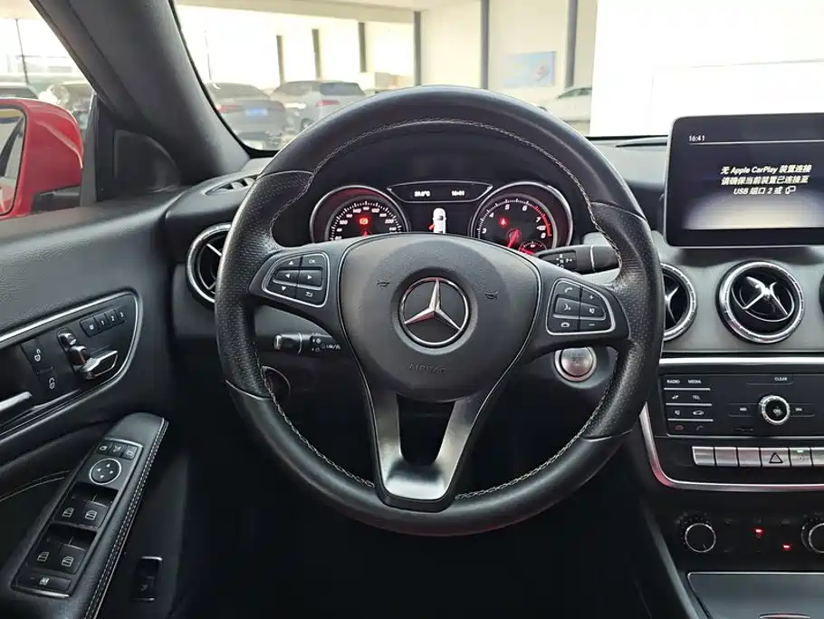 Mercedes-Benz CLA (Import) — миниатюра 15
