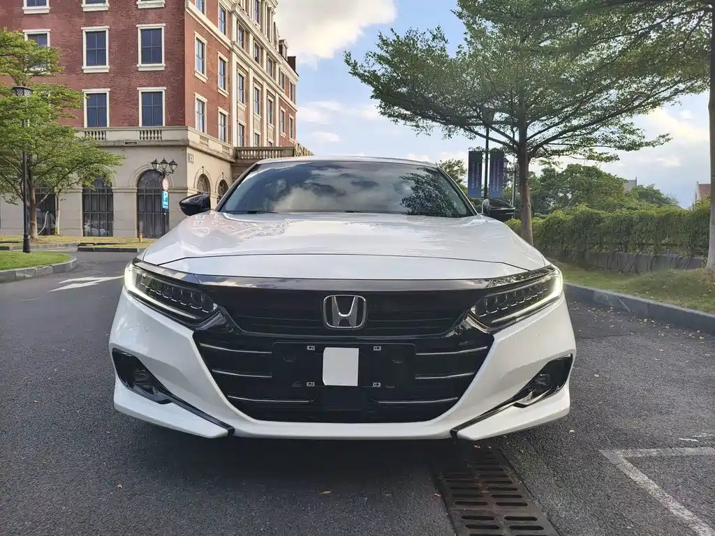 Honda Accord — миниатюра 2