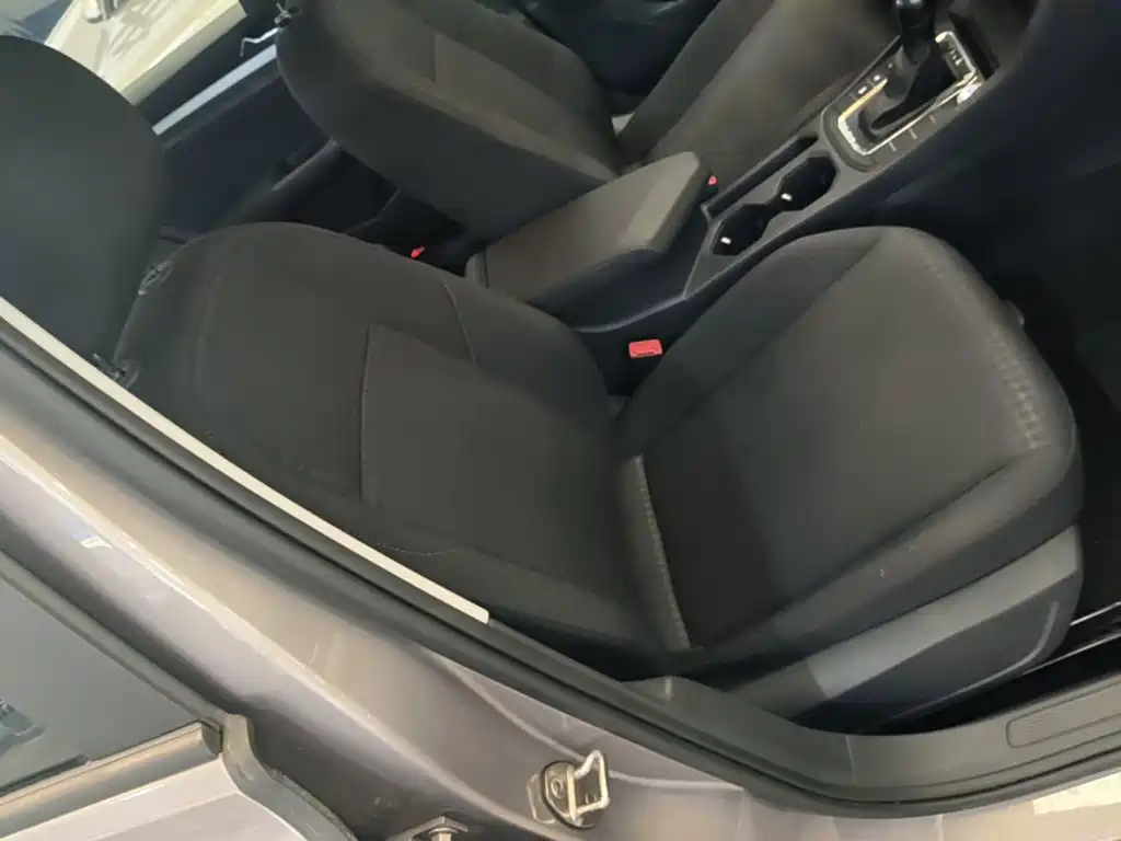 Volkswagen Bora — миниатюра 25