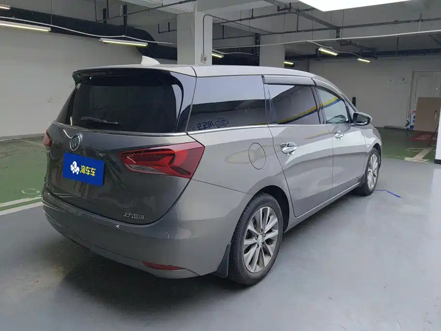 Buick GL6 — миниатюра 3
