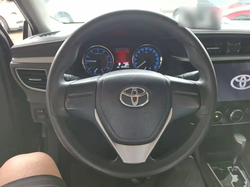 Toyota Corolla — миниатюра 11