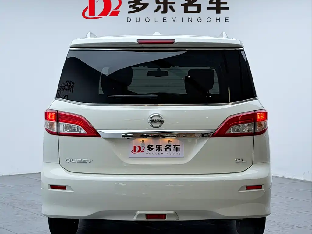 Nissan Quest — миниатюра 3