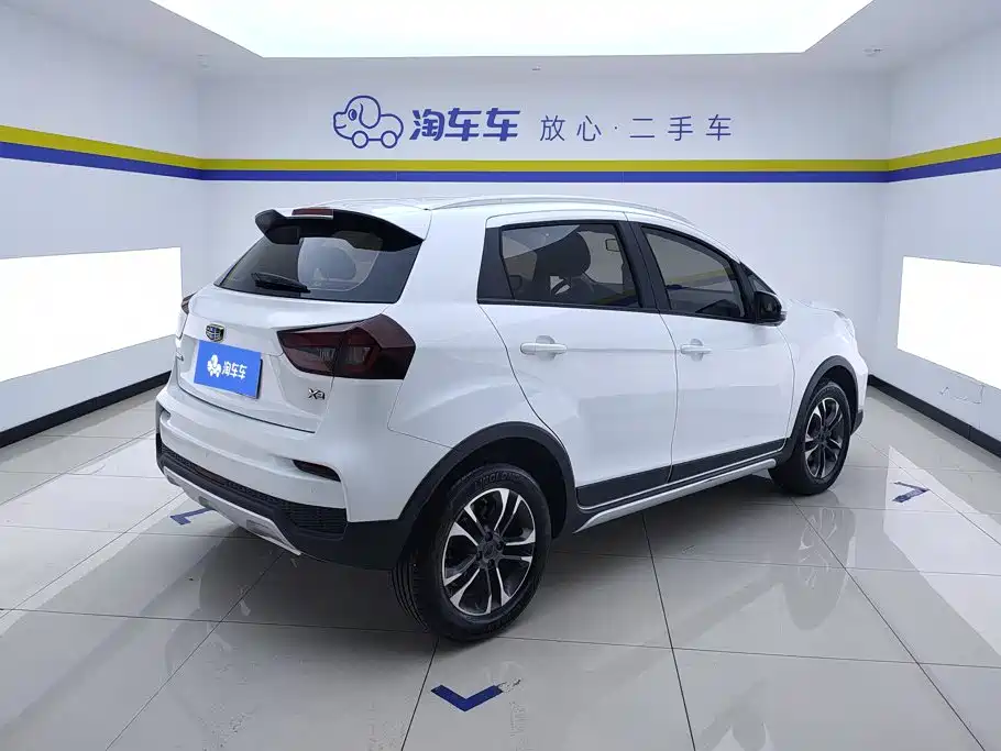 Geely Vision X3 — миниатюра 3