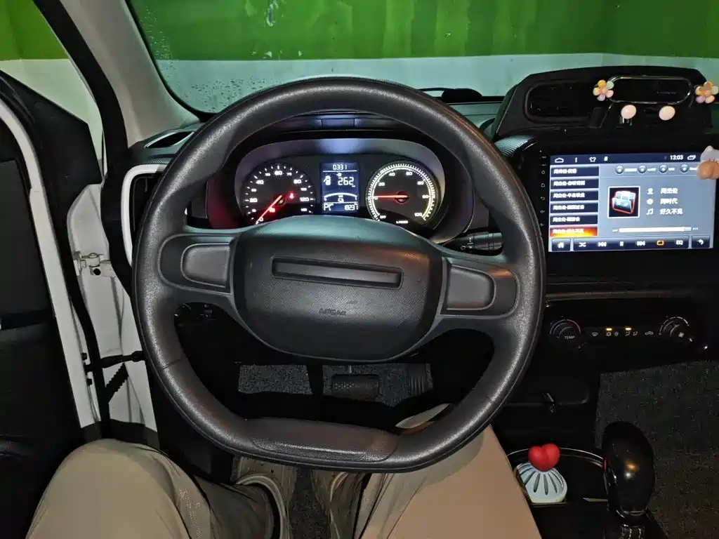 Roewe Clever 2022 311km