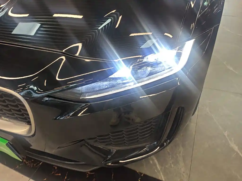 Jaguar XEL — миниатюра 24