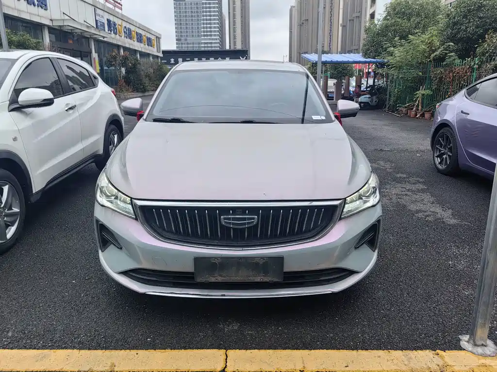 Geely Emgrand — миниатюра 2