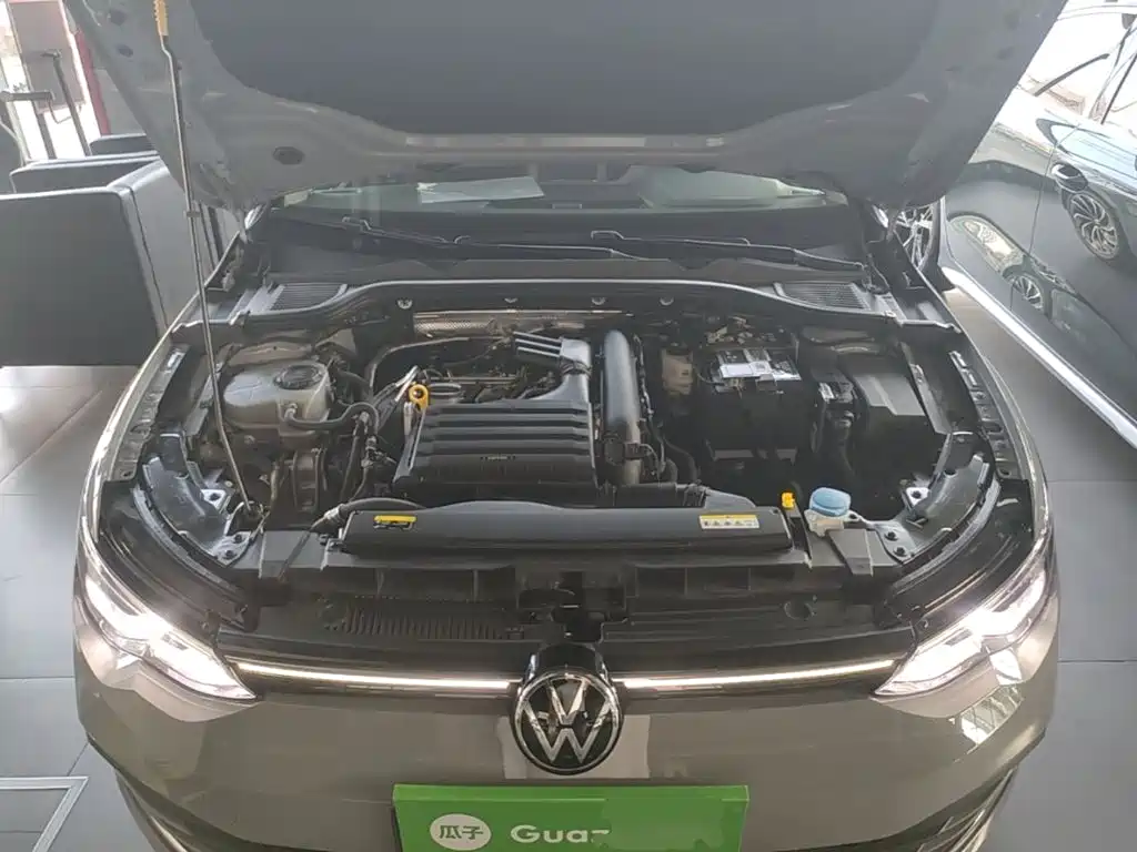 Volkswagen Golf — миниатюра 20