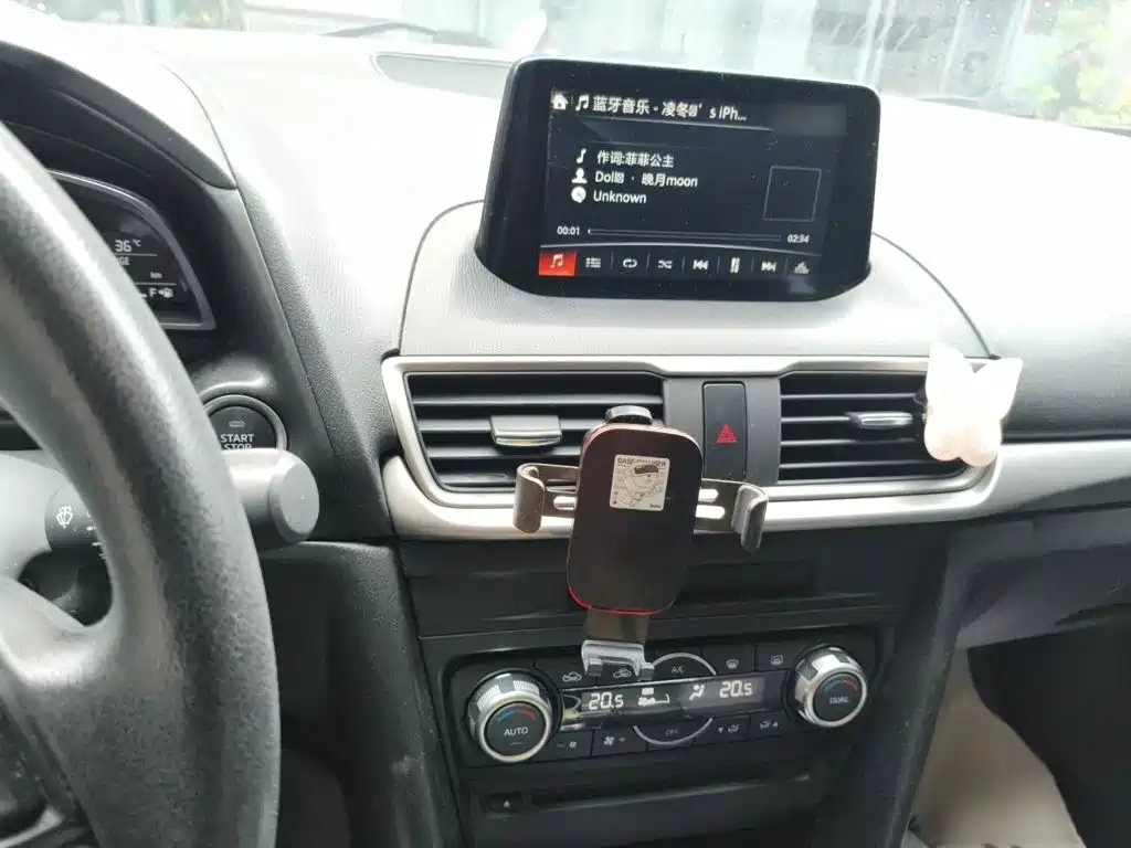 Mazda 3 Axela — миниатюра 6
