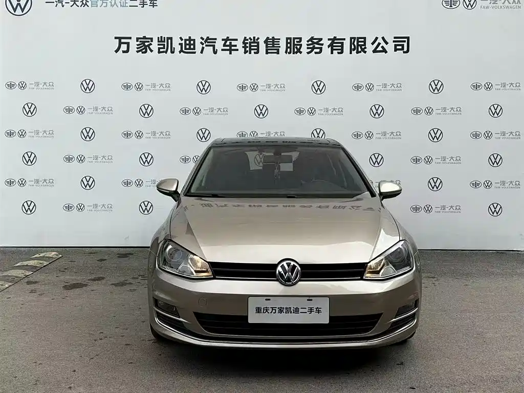 Volkswagen Golf 2017 230TSI AT Comfort