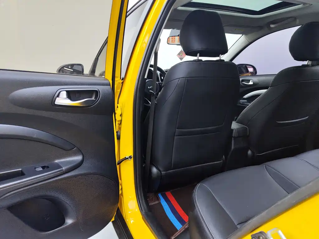 Kia KX1 1.4L CVT Sunroof Model, фото 6
