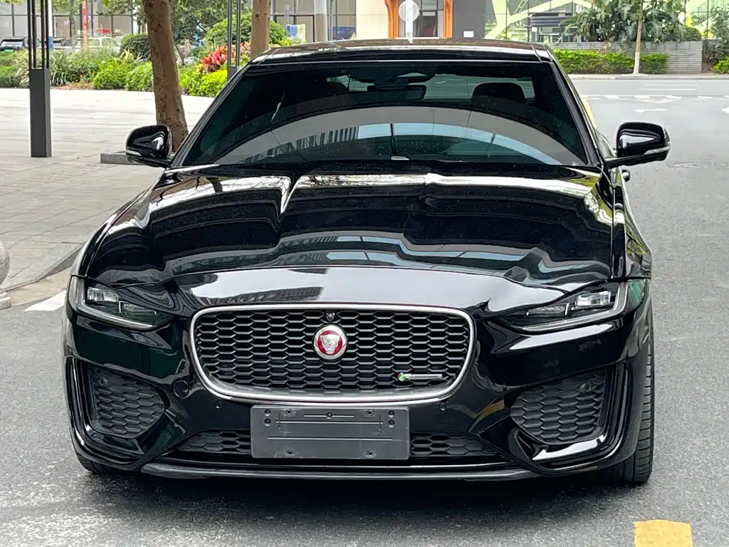 Jaguar XEL 2023 2.0T 250PS R-DYNAMIC S Sport