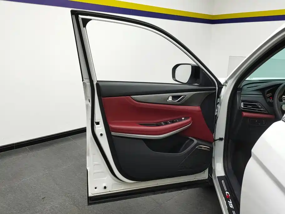 Changan CS75 — миниатюра 7