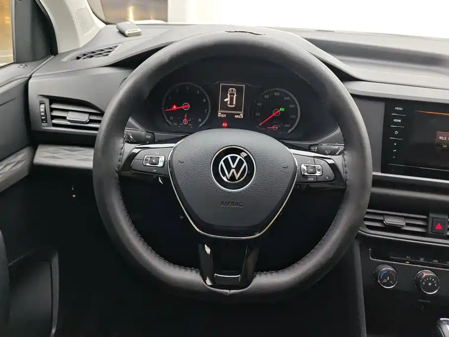 Volkswagen Tharu — миниатюра 15