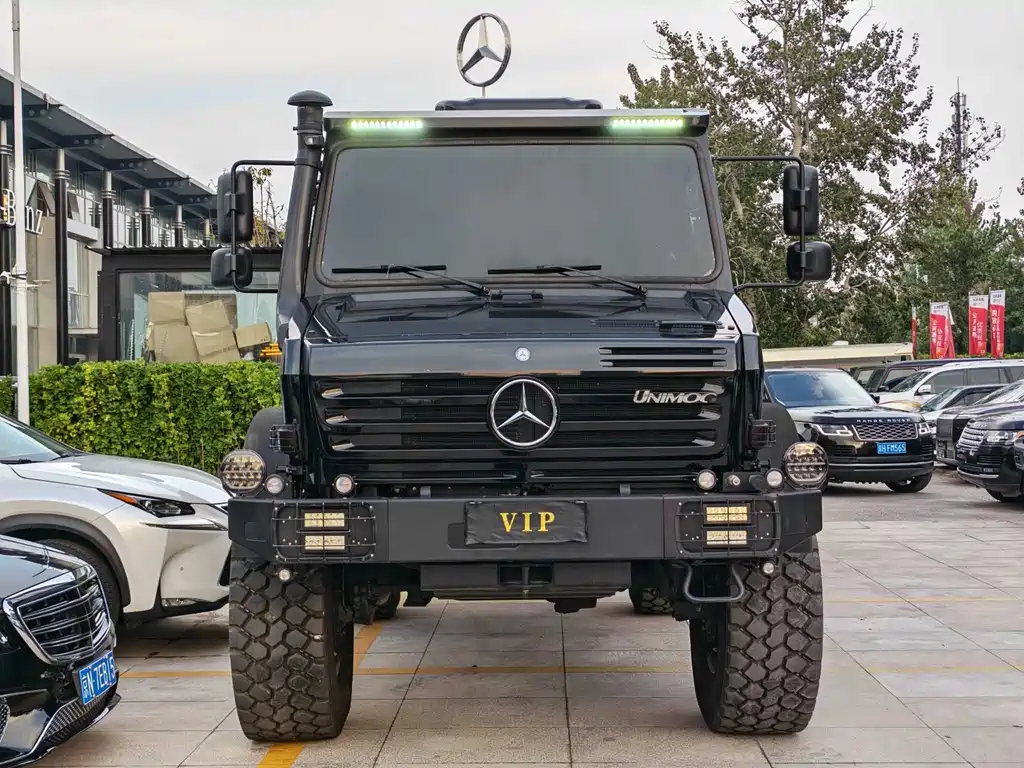 Mercedes-Benz 乌尼莫克U5000 SUV — миниатюра 2