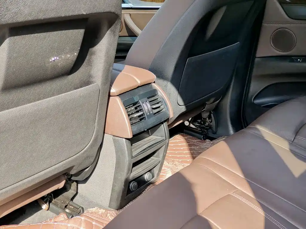 BMW X5 (Import) — миниатюра 9