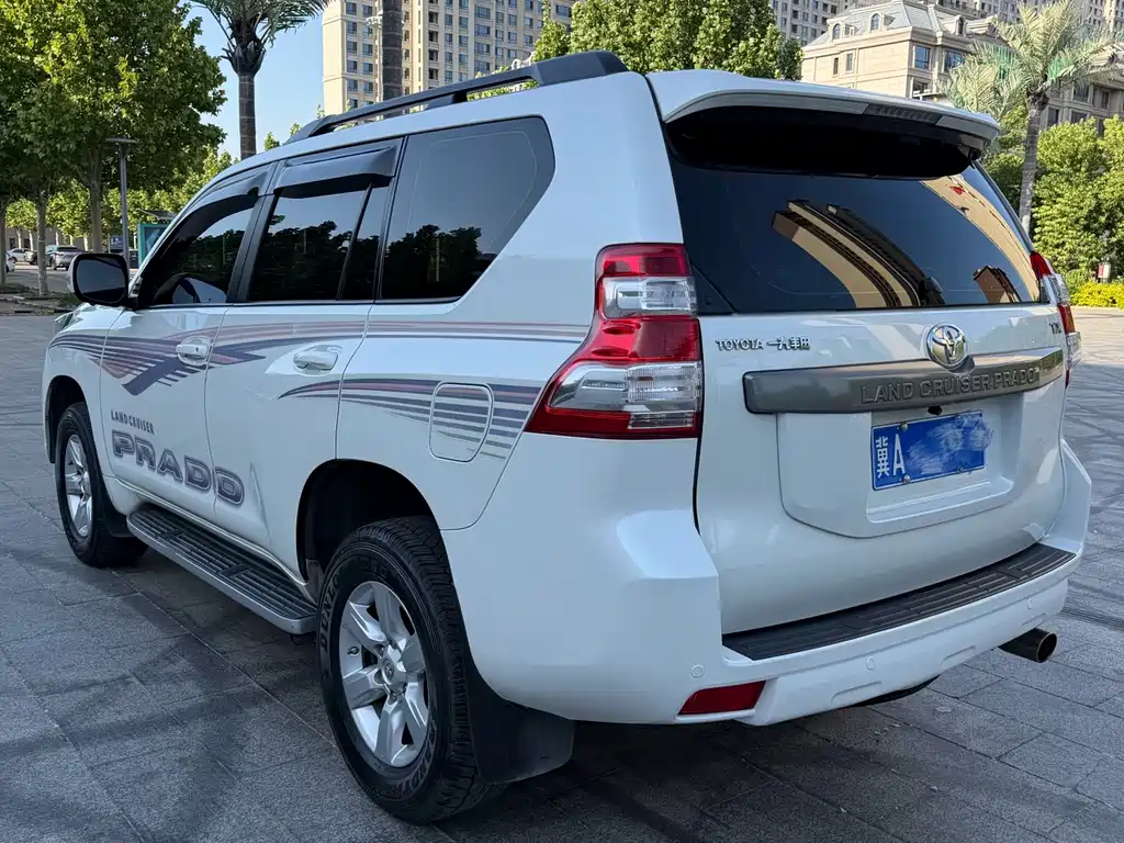 Toyota Land Cruiser Prado 2016 3.5L AT TX-L