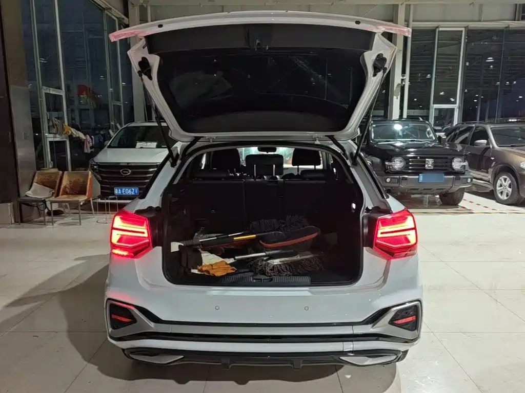 Audi Q2L — миниатюра 19