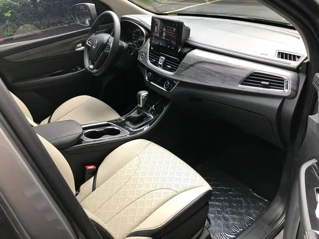 Baojun 730 — миниатюра 9