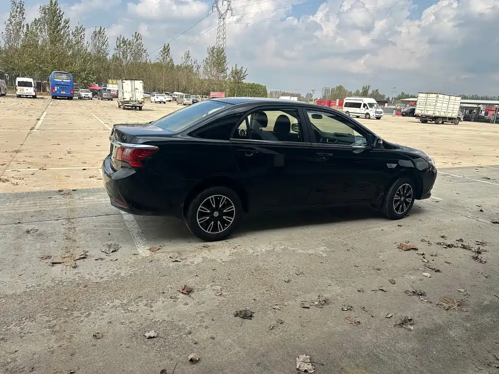 BYD F3 — миниатюра 5