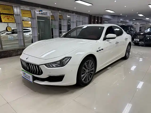 MASERATI GHIBLI 2022