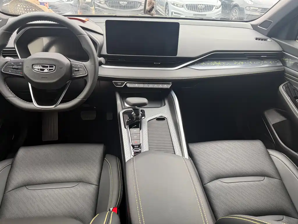 GEELY AUTOMOBILE XINGRUI