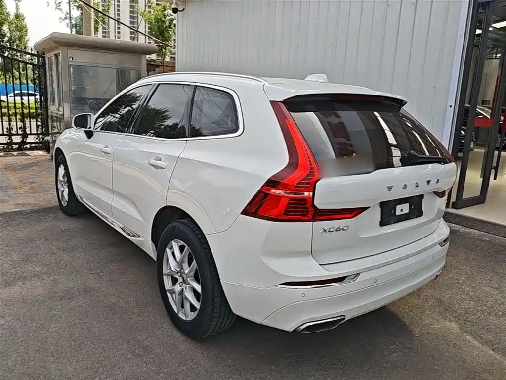 Volvo XC60 2021 T5 Luxury