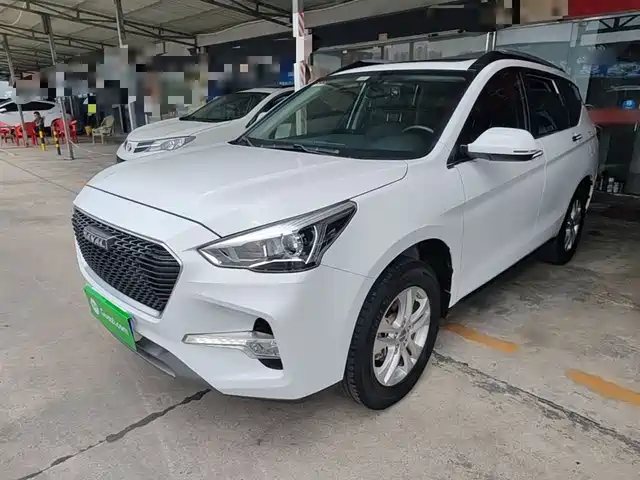 2019 Haval M6
