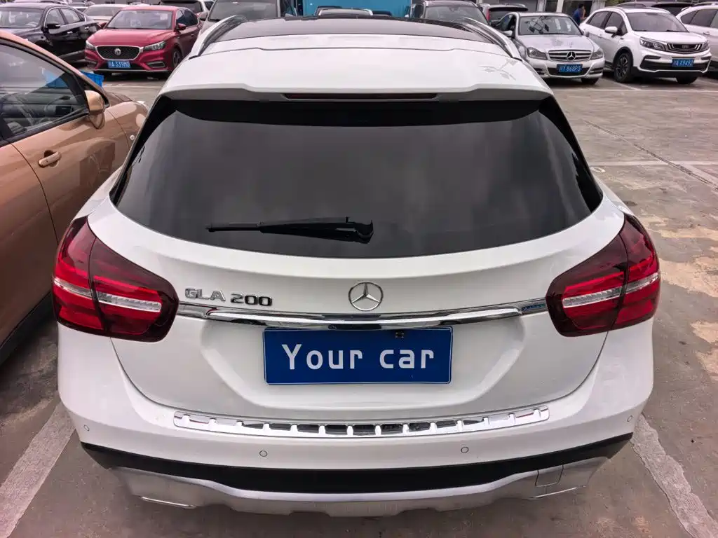 Mercedes-Benz GLA — миниатюра 5