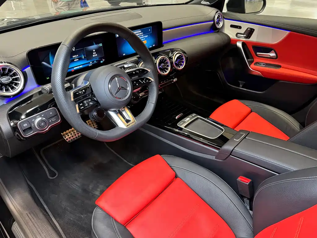 Mercedes-Benz A-Class AMG (Import) — миниатюра 7
