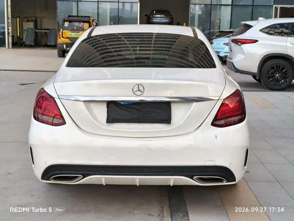 Mercedes-Benz C-Class — миниатюра 8