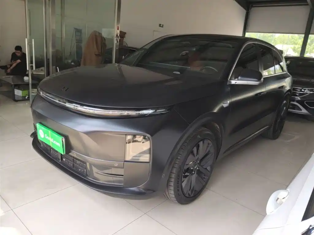 Li Auto Li L6 2025
