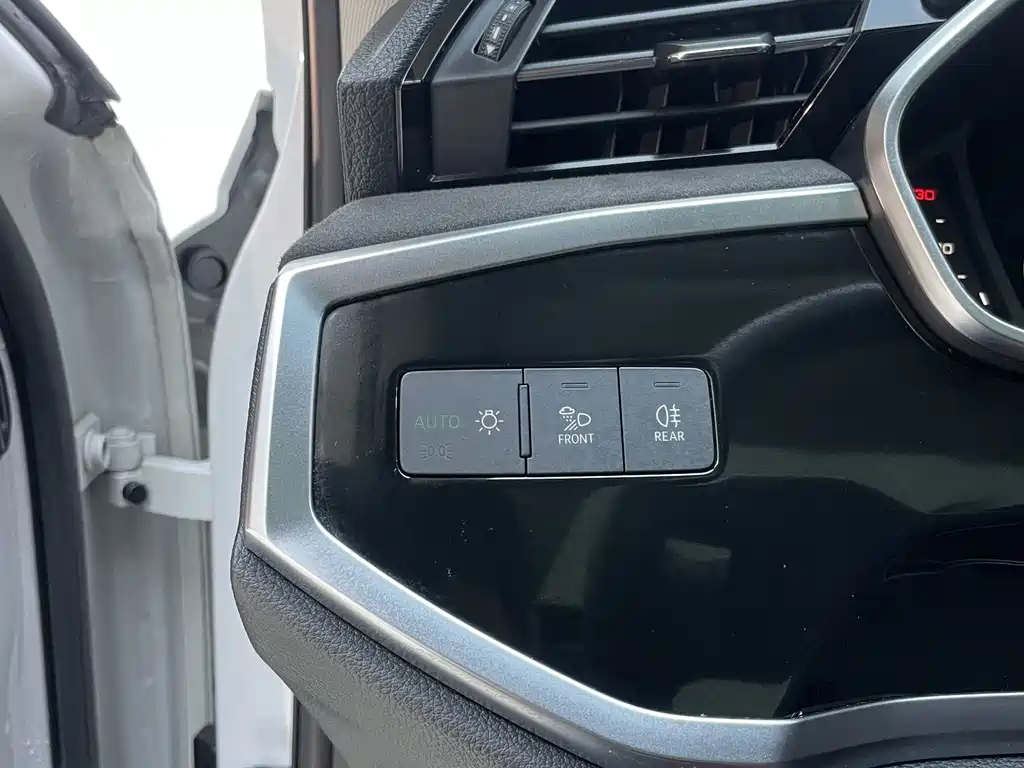 Audi Q3 — миниатюра 26