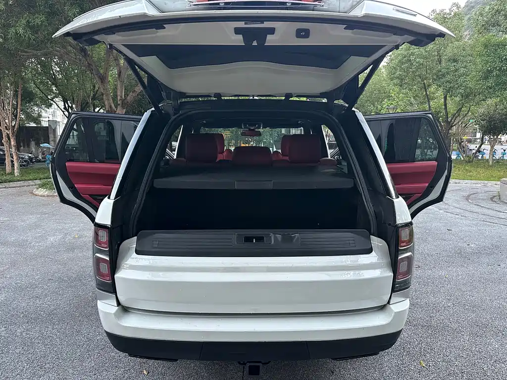 Land Rover Range Rover — миниатюра 11